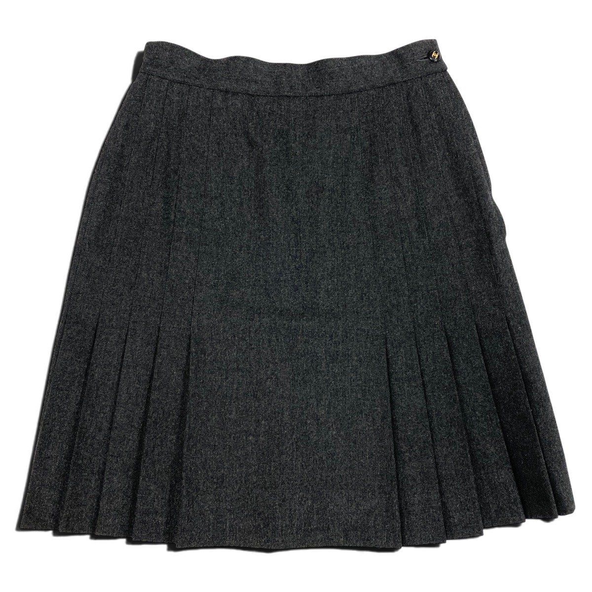 Chanel Pleated Skirt Mini 38 Gray Wool — view 2