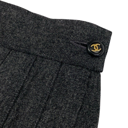 Chanel Pleated Skirt Mini 38 Gray Wool — view 7