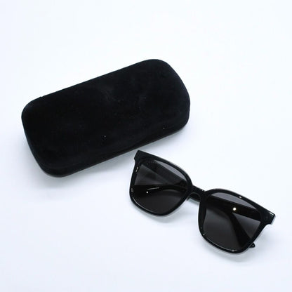 Gucci Sunglasses Wellington Acetate Black Gold 19 Eyewear