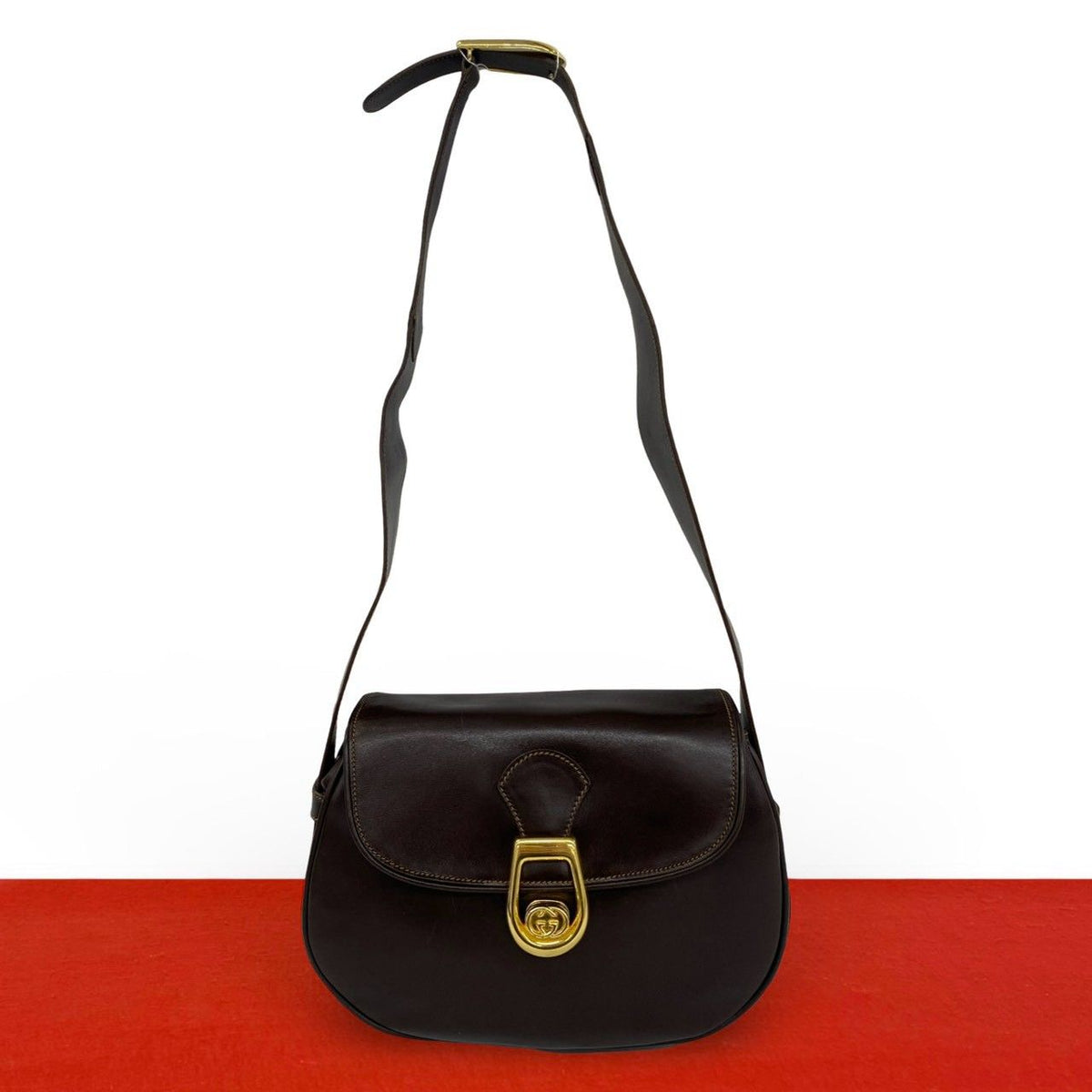 Gucci Vintage GG Logo Leather Shoulder Bag Brown