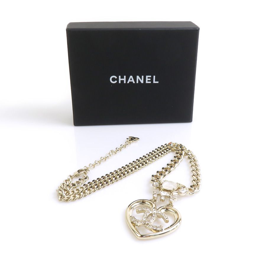 Chanel Necklace Gold — view 8