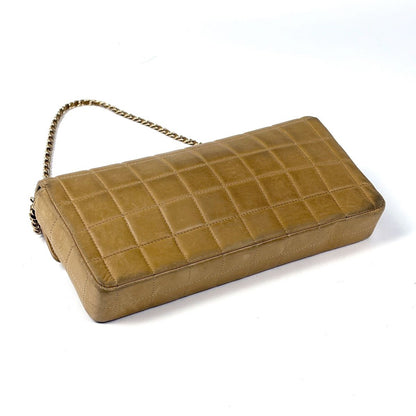 Chanel Shoulder Bag Choco Bar CC Logo Leather Brown — view 2