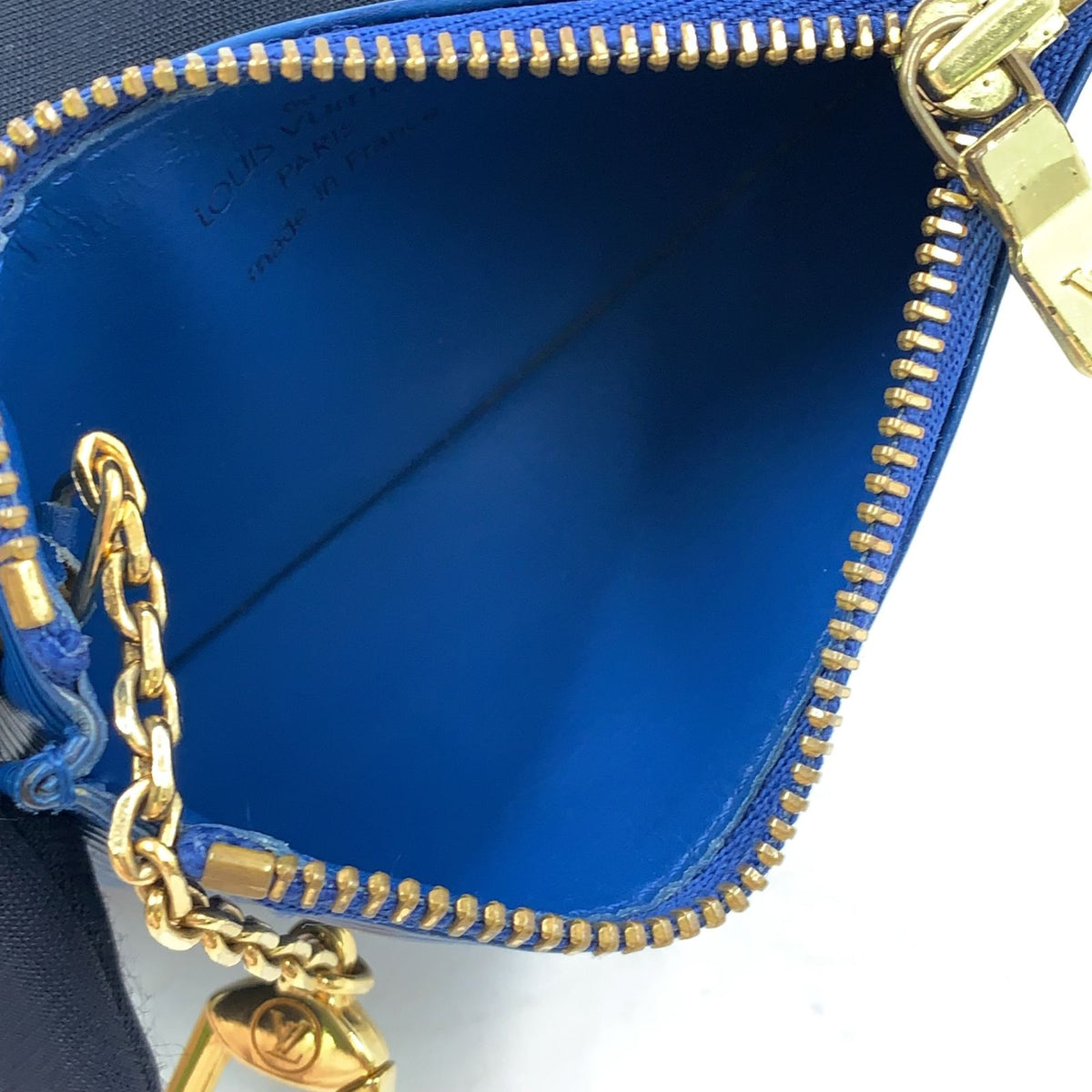 Louis Vuitton Pochette Cles Epi Leather Blue Coin Purse Gold — view 3