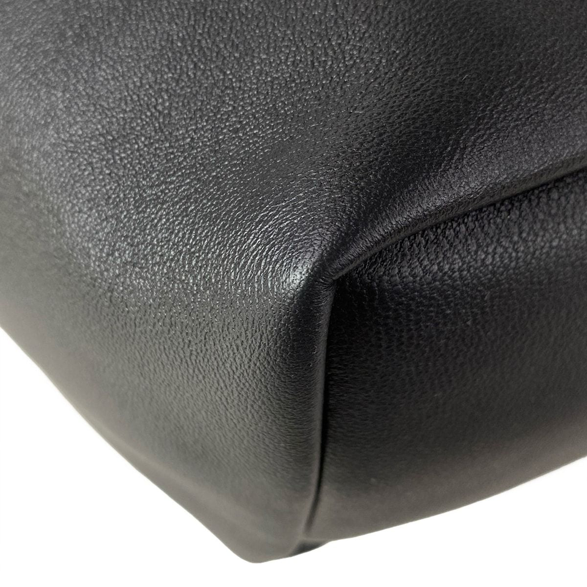 Loewe Shoulder Bag Squeeze Black Chain Leather — view 6