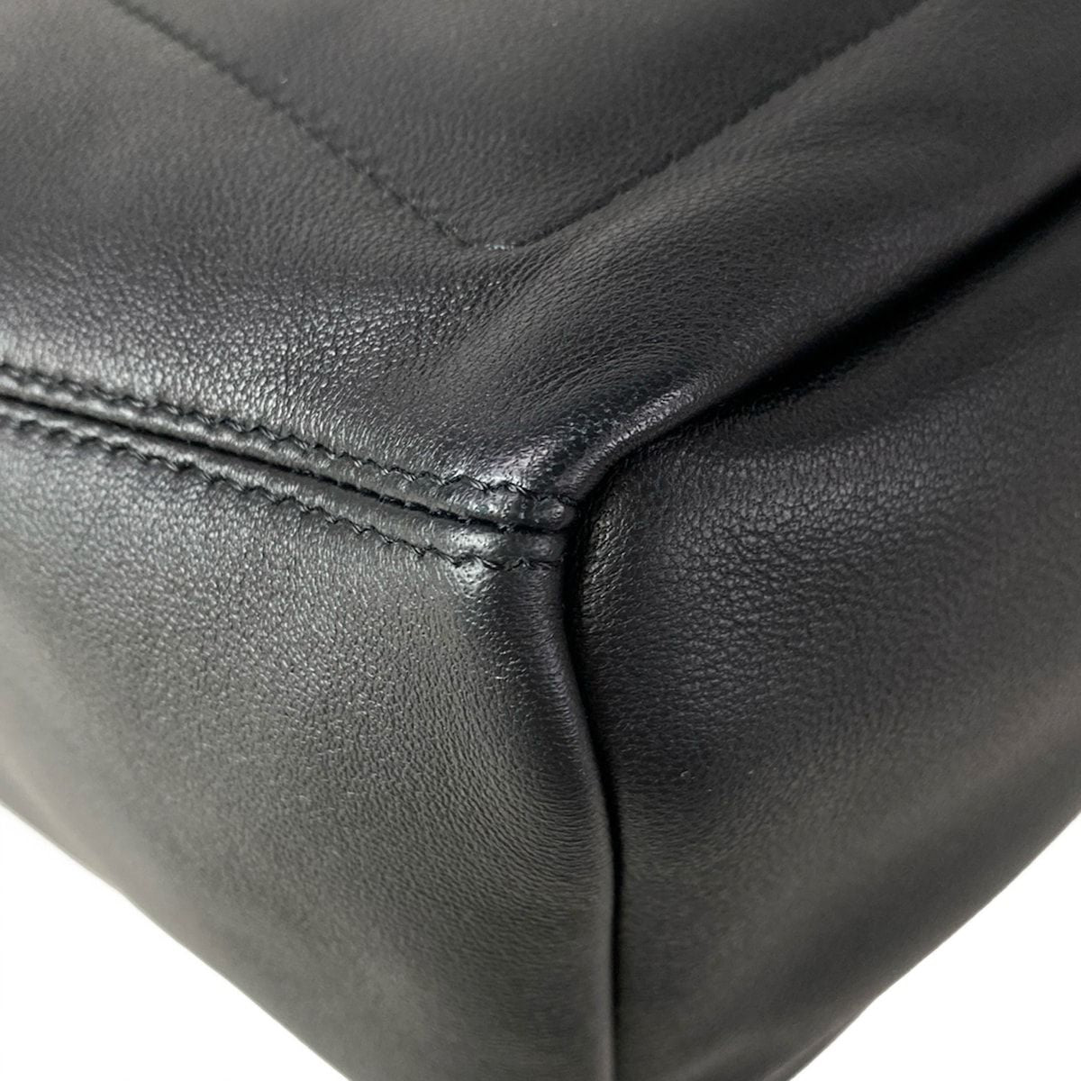 Loewe Shoulder Bag Squeeze Black Chain Leather — view 8