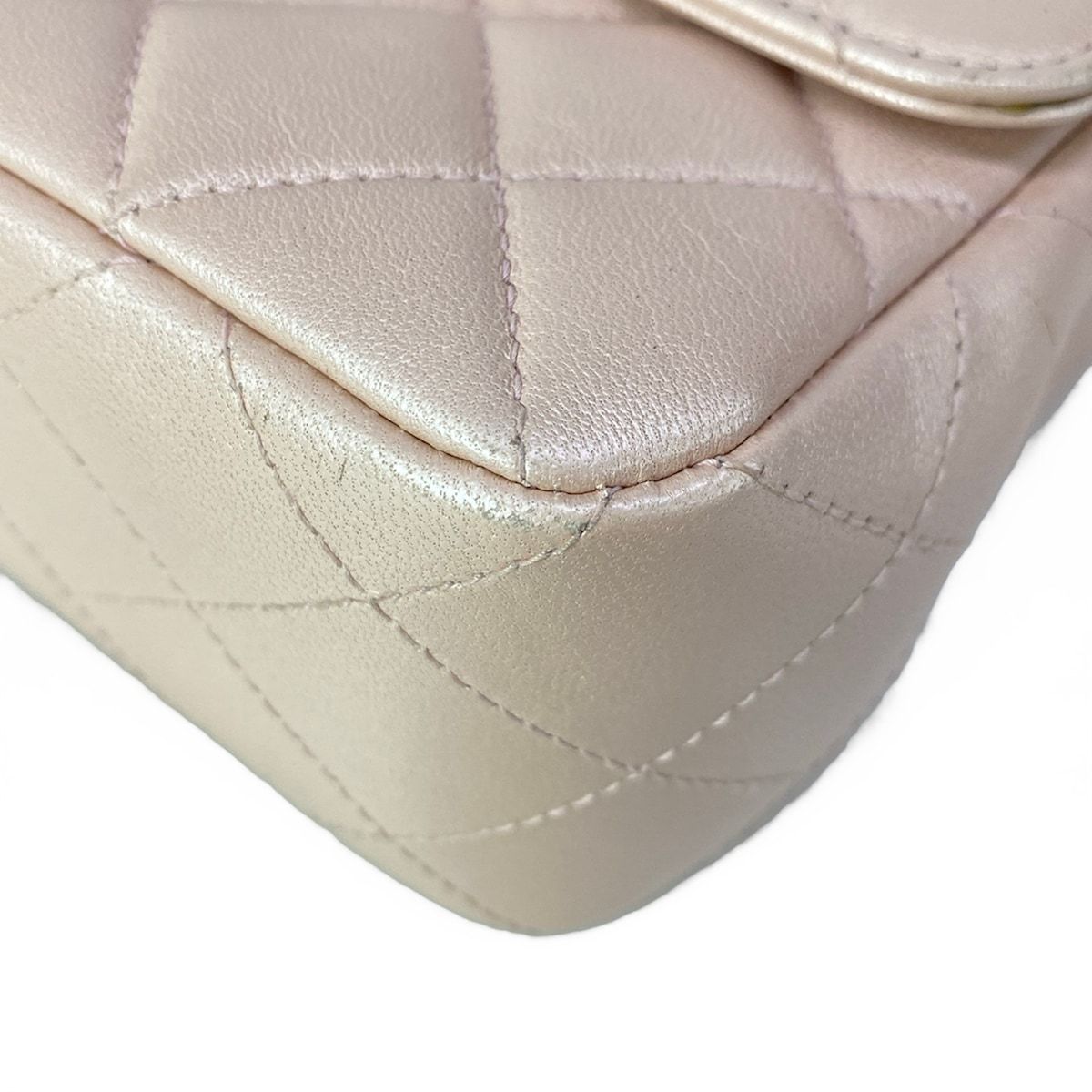 Chanel Shoulder Bag Mini Quilted Light Pink Chain Matte Silver Lambskin — view 7