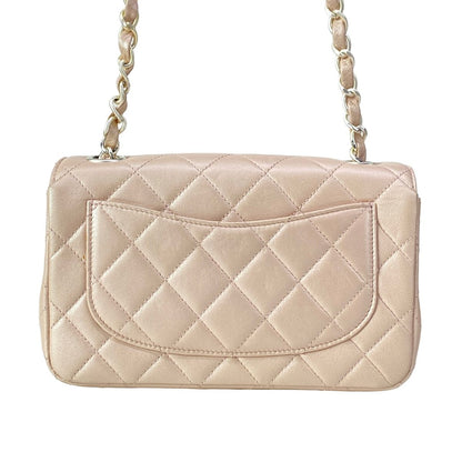 Chanel Shoulder Bag Mini Quilted Light Pink Chain Matte Silver Lambskin — view 3