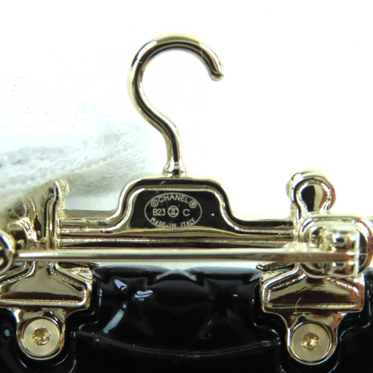 Chanel CC Logo Pearl Design Brooch Black Gold — view 8