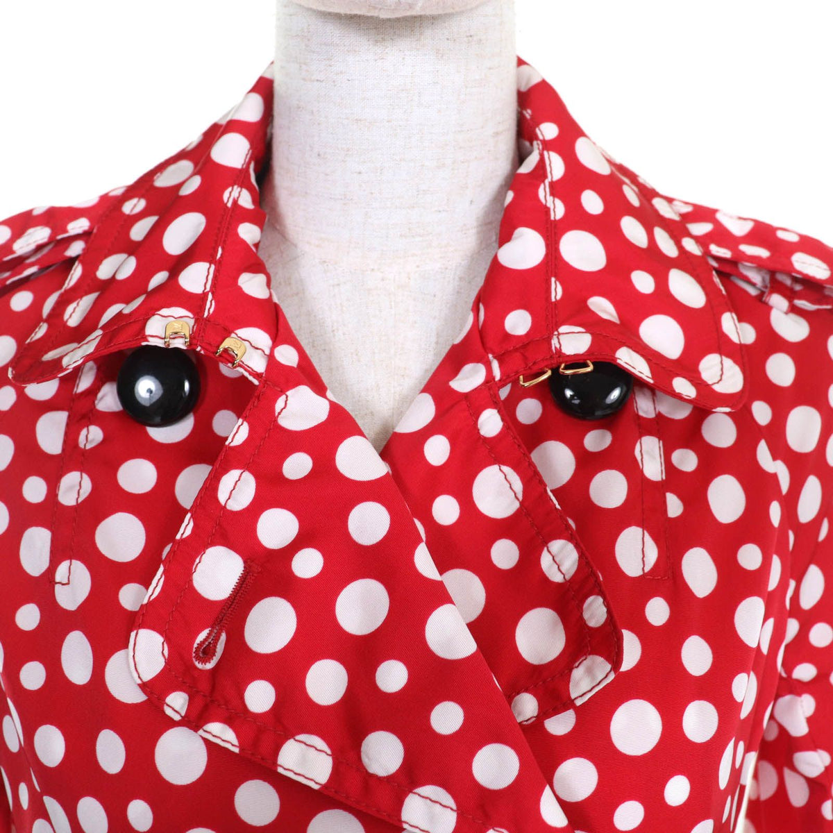 Louis Vuitton x Yayoi Kusama Lining Silk 100% with Belt Dot Pattern Trench Coat — view 4