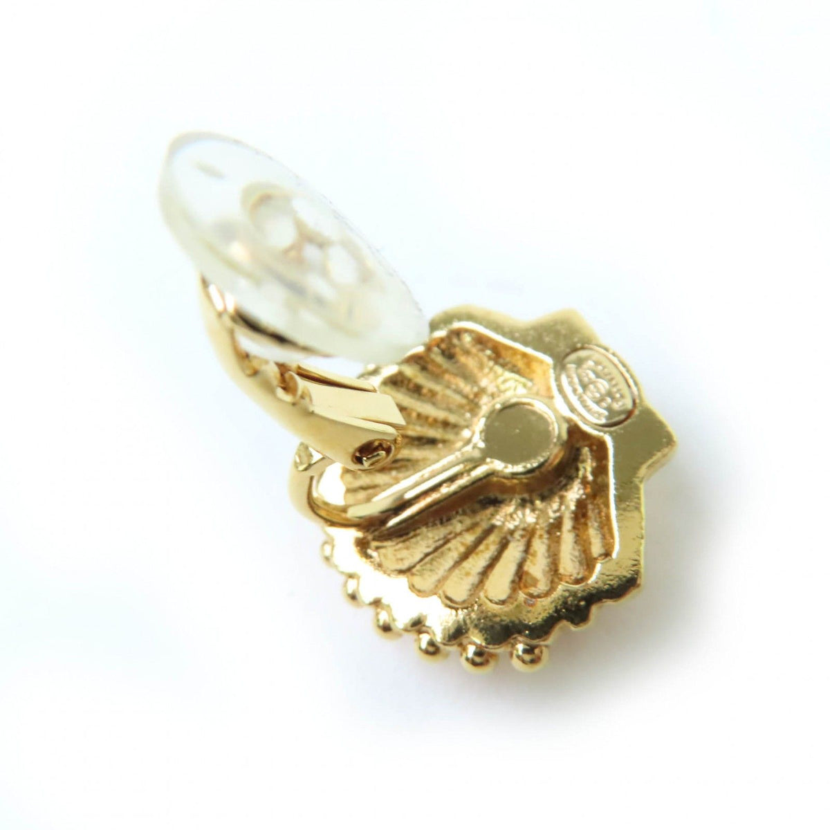 Chanel CC Logo Rhinestone Shell Design Earrings Gold — view 7