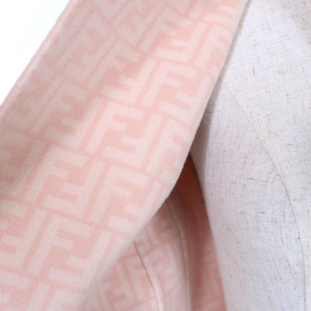 Fendi Wool Silk Mink Lining Zucca Jacket Pink 36 — view 5