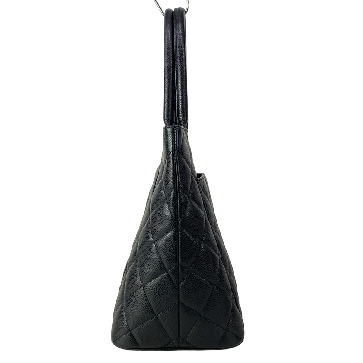 Chanel Tote Bag Reissue Black Gold — view 4