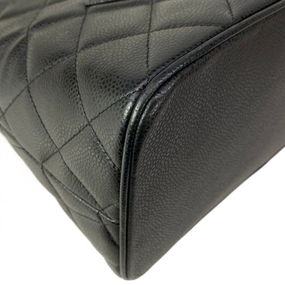 Chanel Tote Bag Reissue Black Gold — view 7