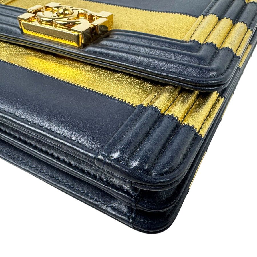 Chanel Shoulder Bag Boy North South — view 8