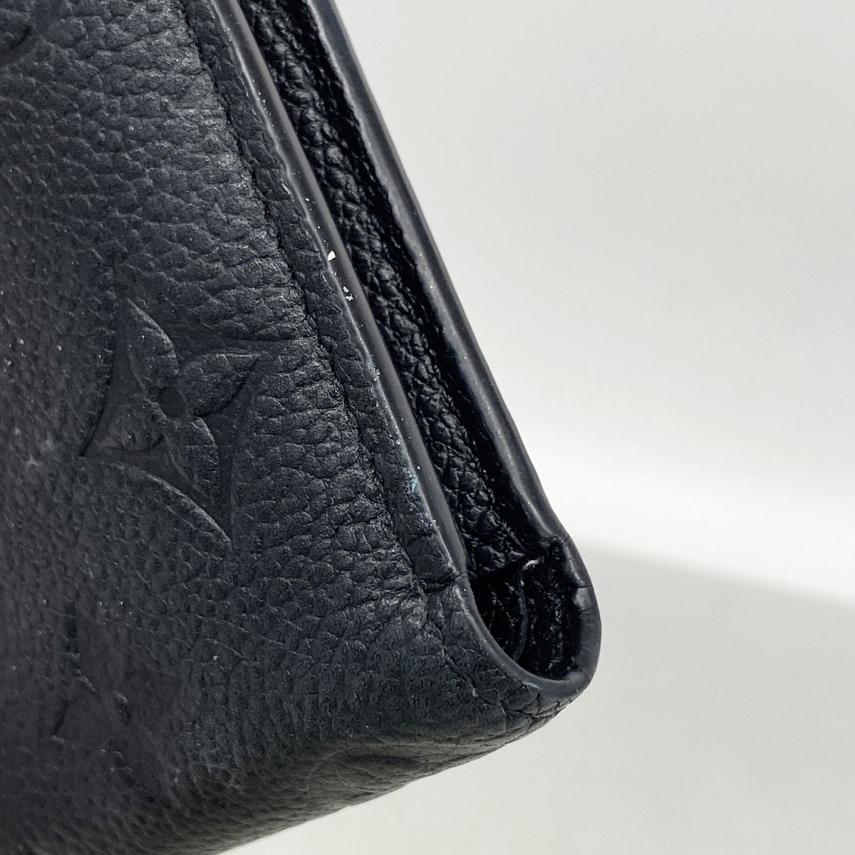 Louis Vuitton Wallet Monogram Empreinte Portefeuille Lisa Noir — view 6