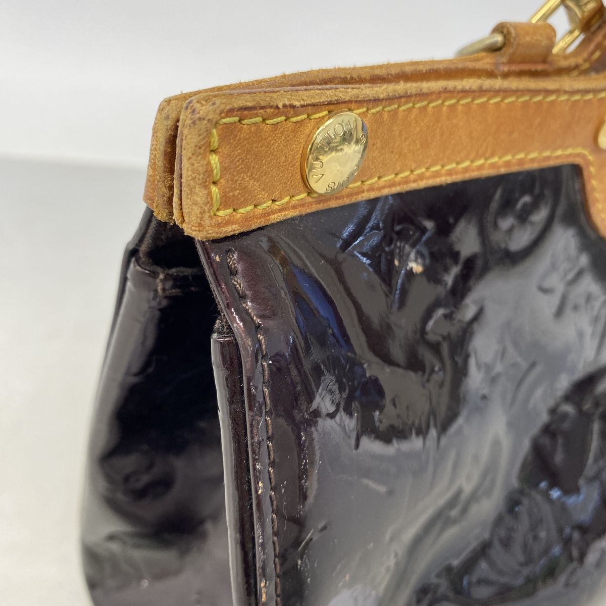 Louis Vuitton Handbag Vernis Roxbury Drive Amarante 2-Way Bag — view 7