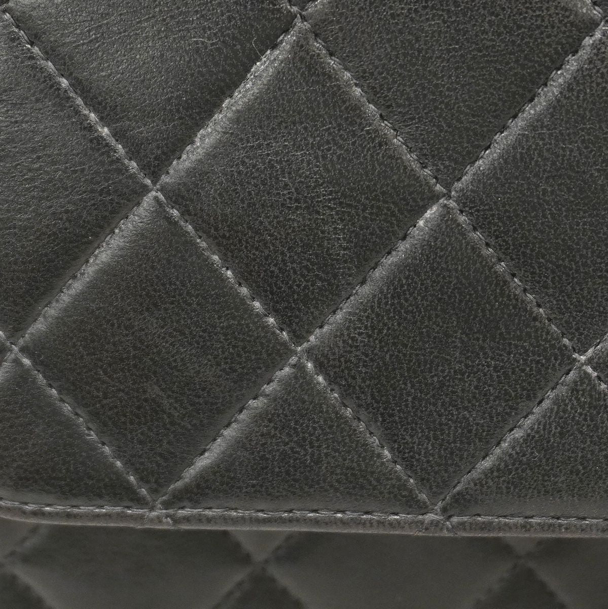 Chanel Shoulder Bag Quilted Lambskin Black — view 7