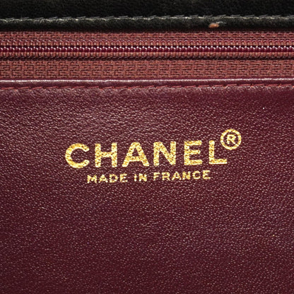 Chanel Shoulder Bag Quilted Lambskin Black — view 5