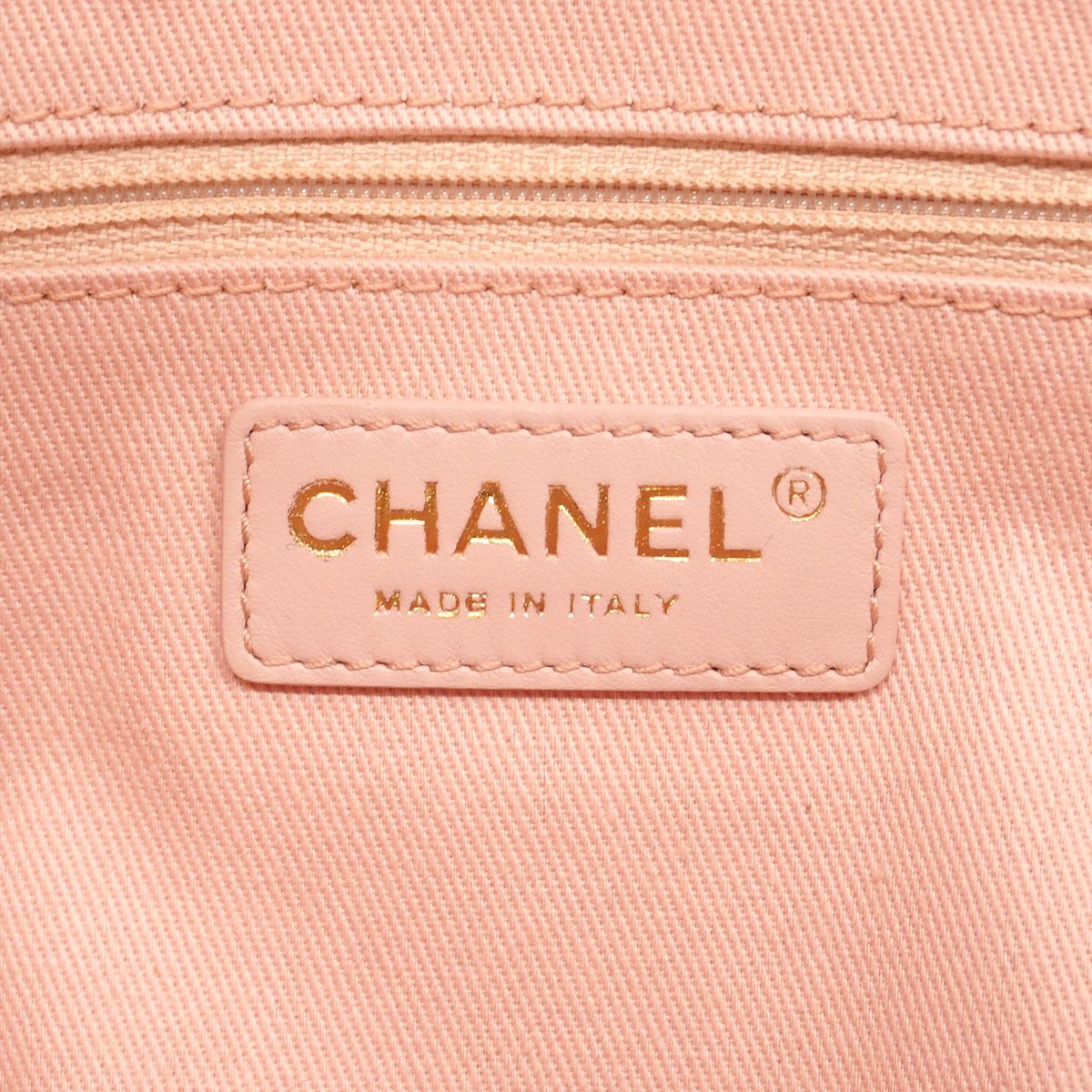 Chanel Chain Tote Bag Deauville Tweed Pink Champagne Gold — view 5
