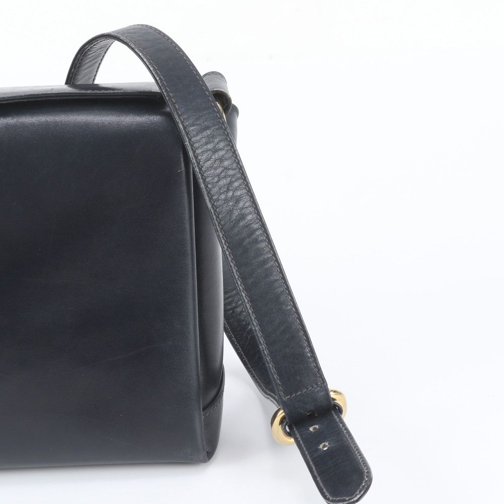Gucci Vintage Turnlock Leather Shoulder Bag — view 2