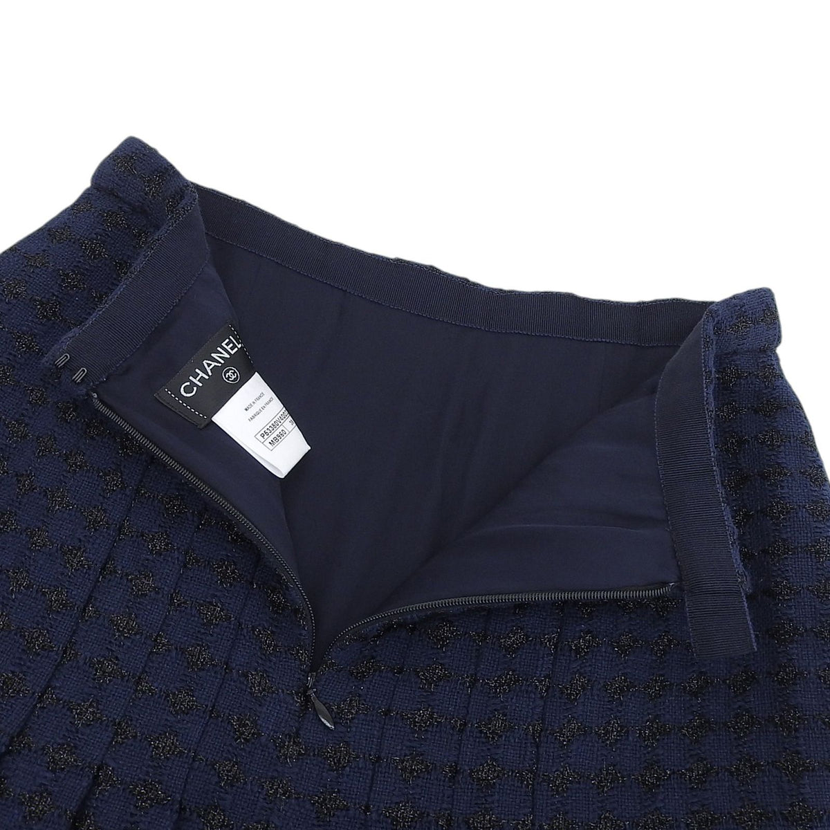 Chanel Cotton Lining Silk 100% CC Logo Skirt Navy 38 — view 4