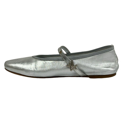 Louis Vuitton Flat Shoes Silver Leather
