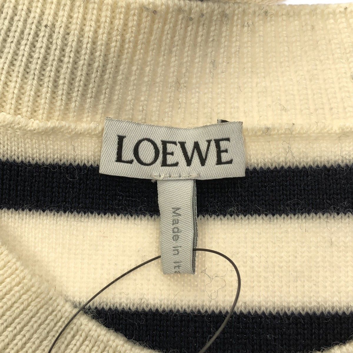 Loewe Anagram Embossed Beau Dark Lopped Knit Sweater White Navy — view 3