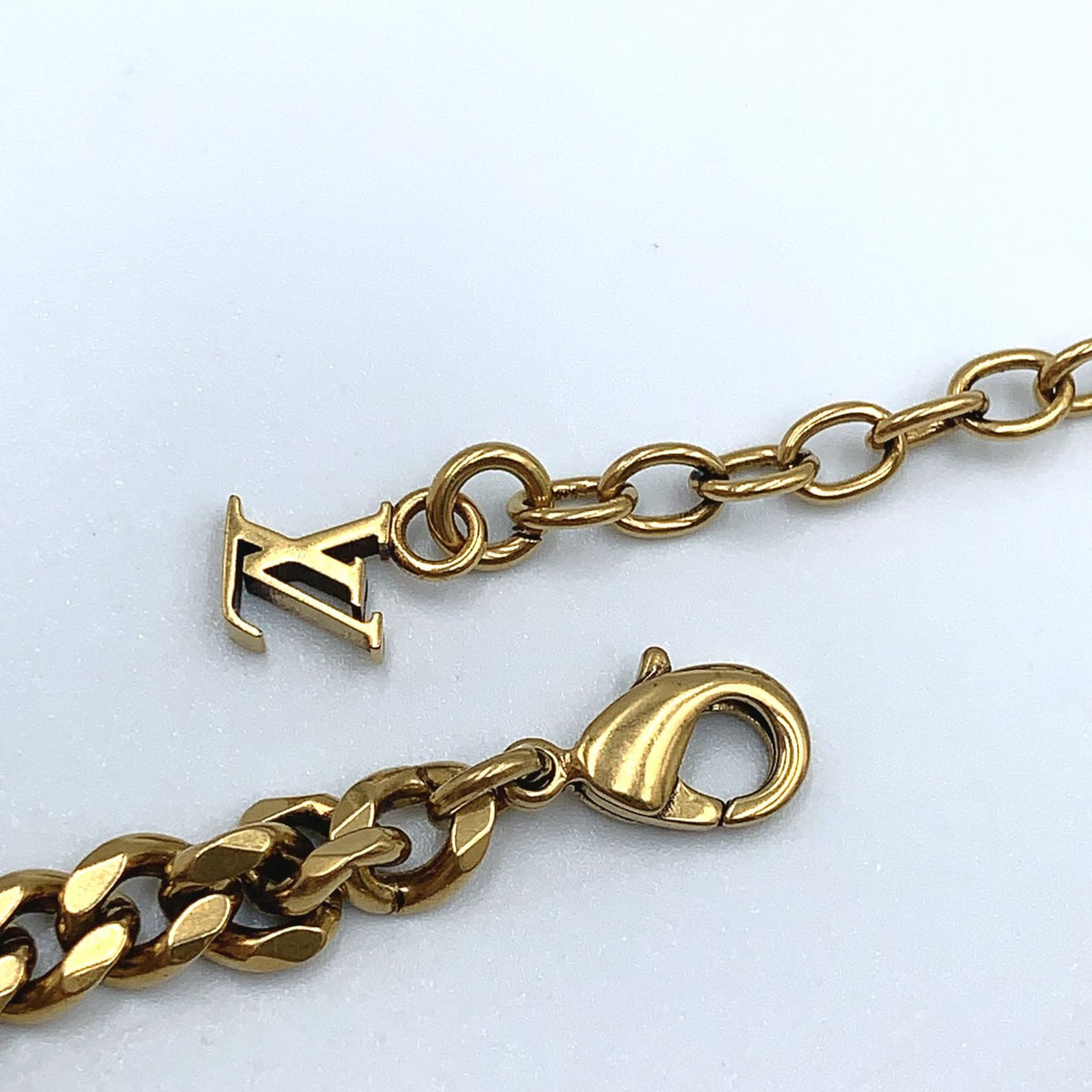 Louis Vuitton Monogram Low Metal Gold Bracelet — view 8