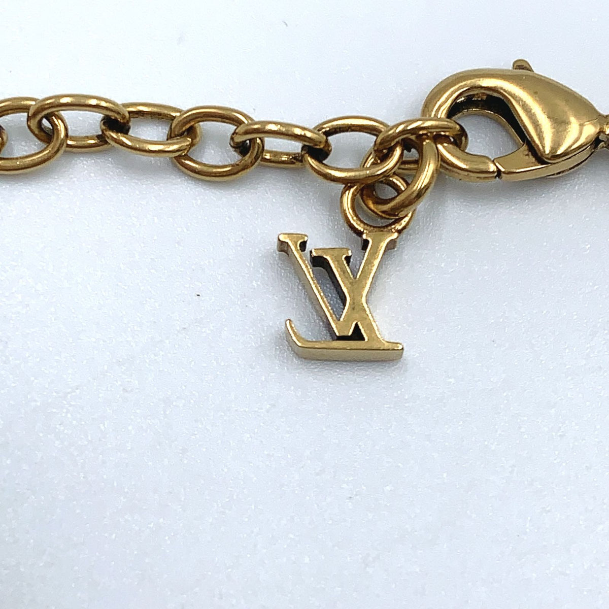 Louis Vuitton Monogram Low Metal Gold Bracelet — view 5