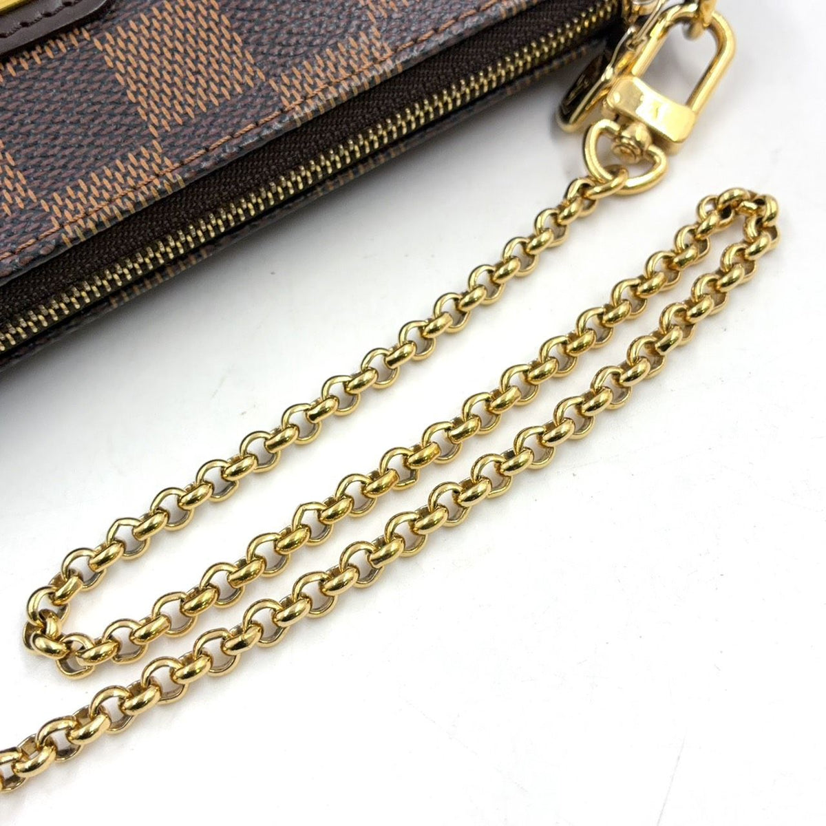 Louis Vuitton Damier Ebene Leather Brown Handbag Gold — view 5
