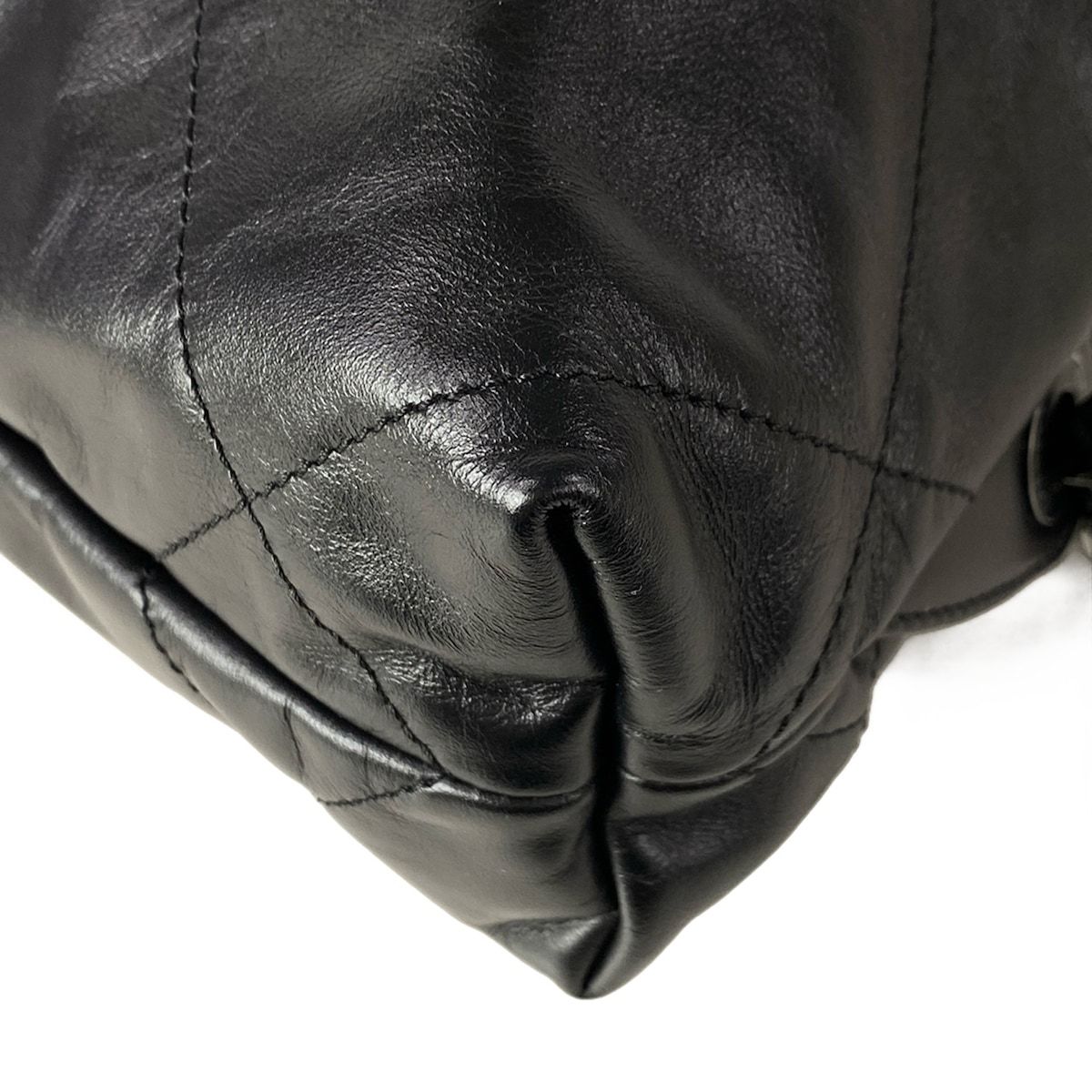 Chanel Backpack Chanel 22 Black Silver Chain — view 6