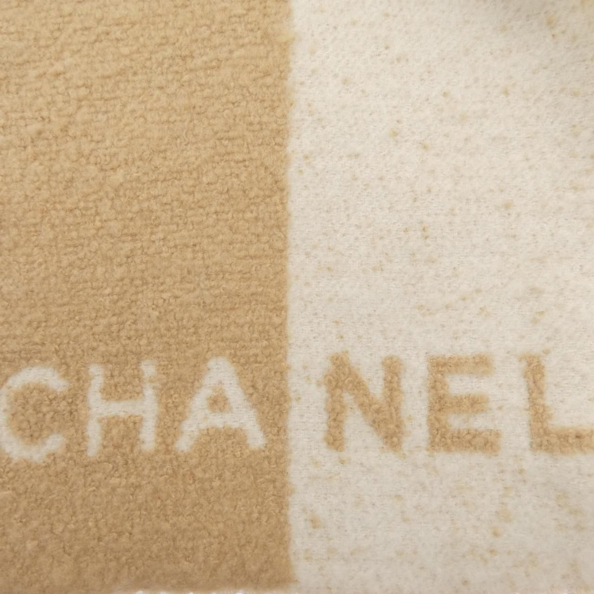 Chanel Scarf Beige — view 4