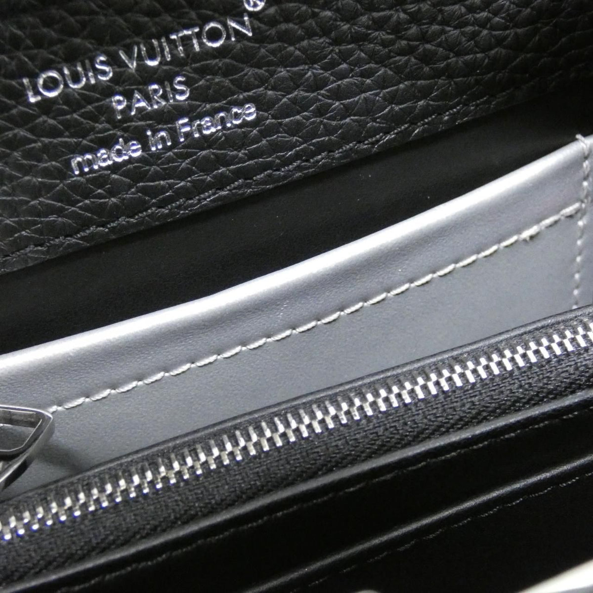 Louis Vuitton Capucines Bag — view 7