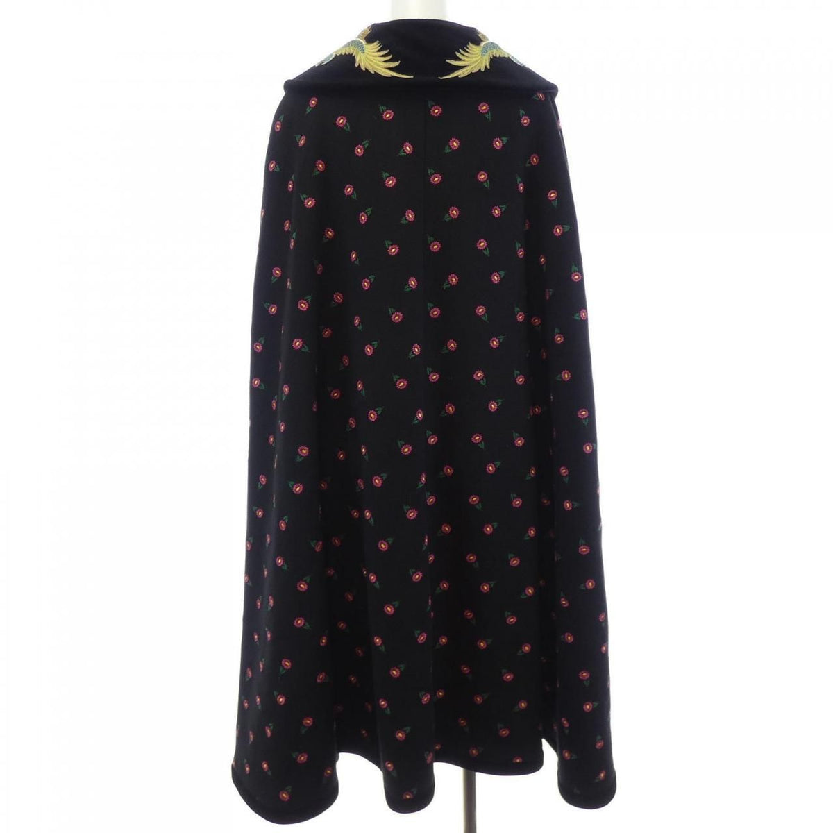 Gucci Cape Black — view 2
