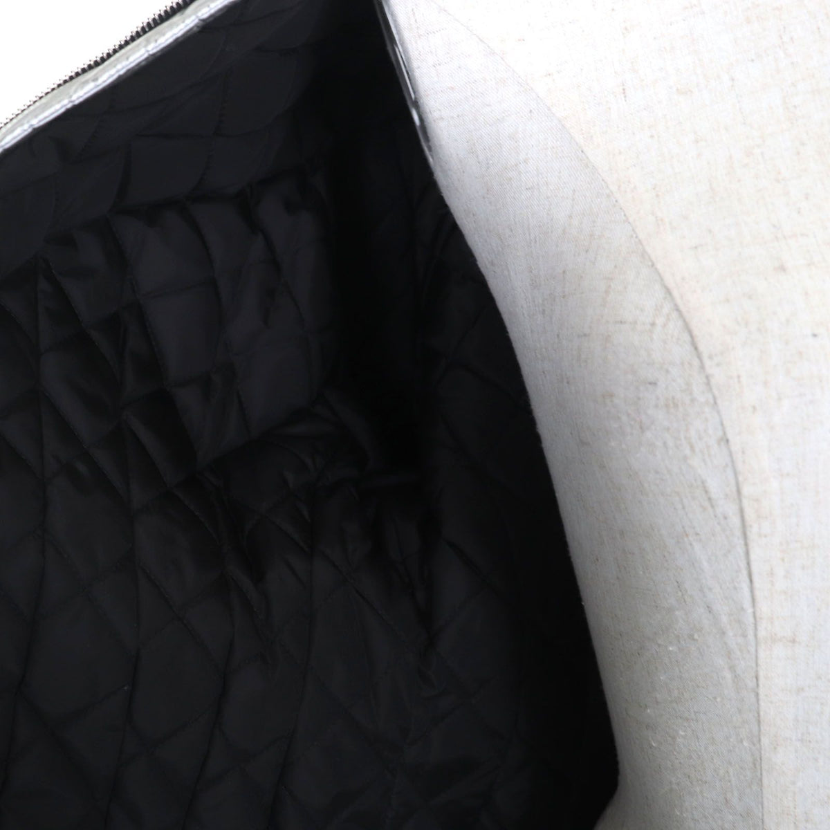 Gucci Resort Collection Metallic Zip Up Runway Wear Coat 36 — view 5
