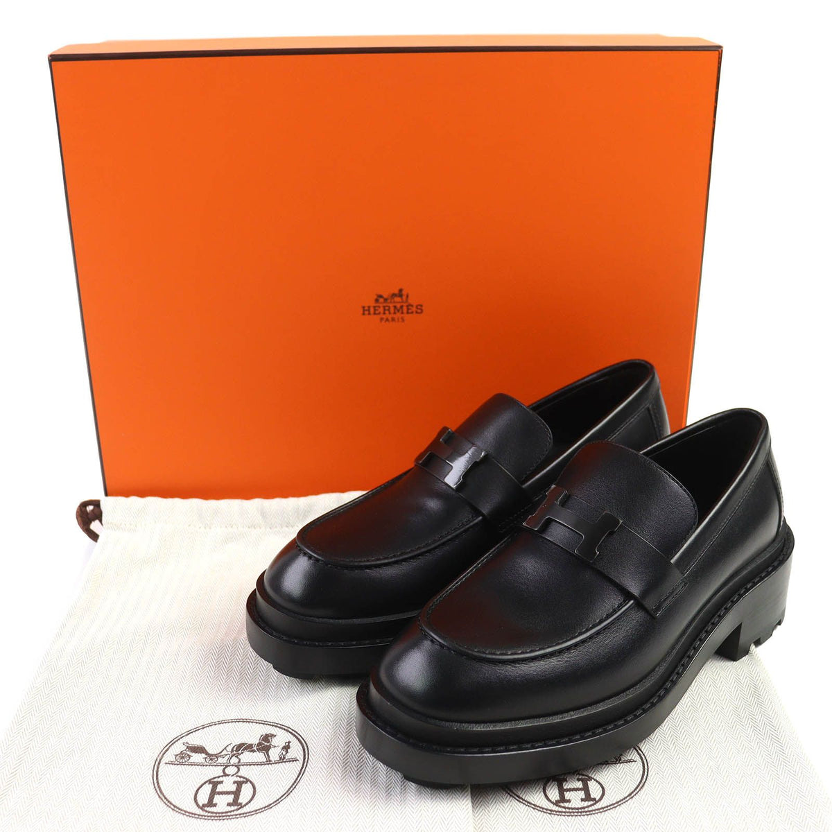 Hermes Moccasins Louvre H Logo Leather Loafers Black — view 2