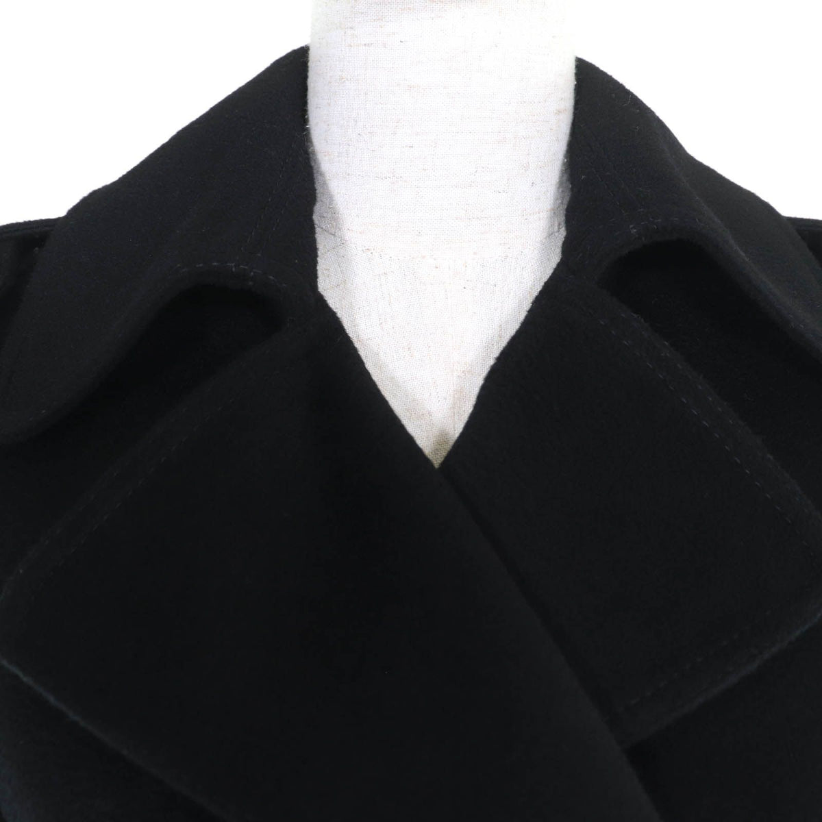 Gucci Wool Logo Button with Epaulette Pea Coat Black 36 — view 4