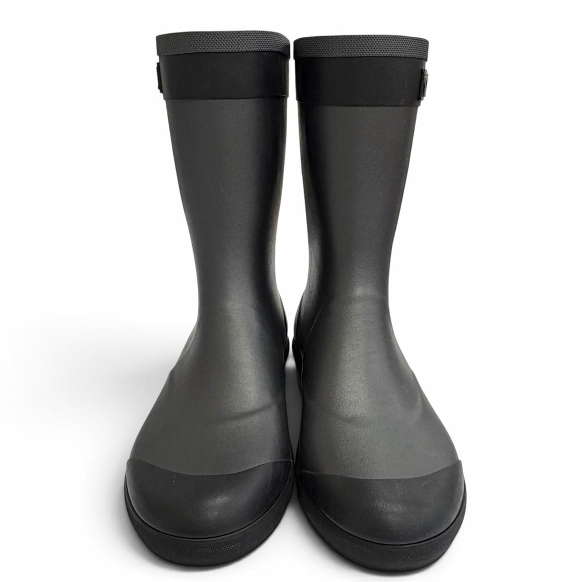 Chanel Rubber CC Logo Side Rain Boots Short Black — view 3
