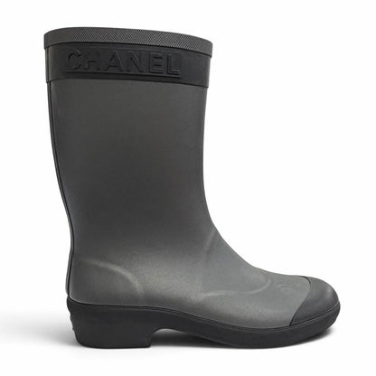 Chanel Rubber CC Logo Side Rain Boots Short Black — view 7
