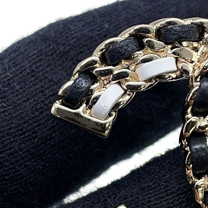 Chanel Brooch CC Logo Leather Black White — view 5
