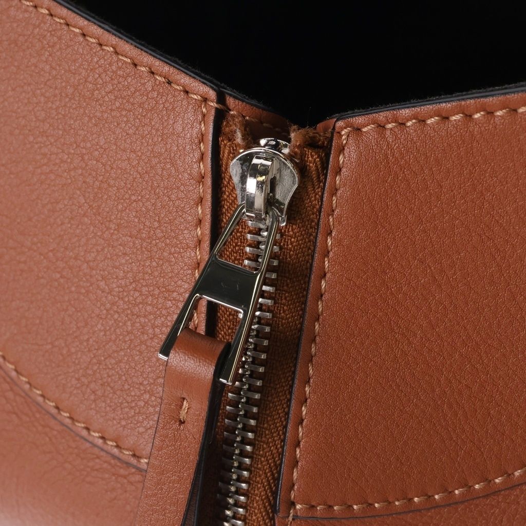 Loewe Hammock Small 2-Way Shoulder Bag Brown Leather Gold — view 7