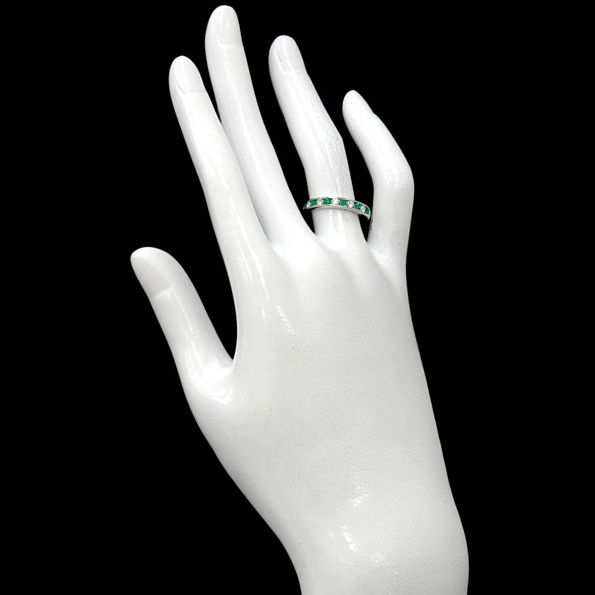 Tiffany & Co Ring Emerald Diamond Platinum — view 8