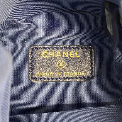 Chanel Shoulder Bag Quilted Denim Blue Champagne Gold — view 5
