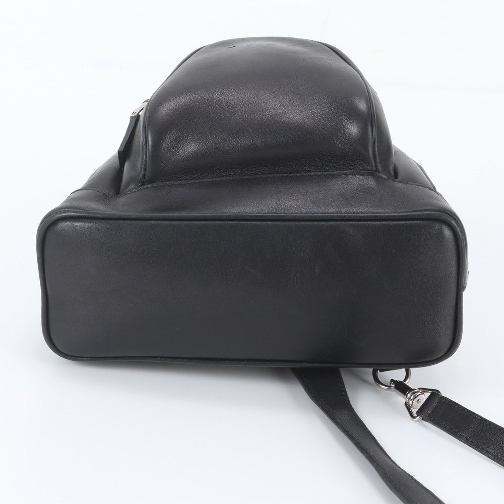 Gucci Leather 2-Way Belt Bag Crossbody Body Waist Pouch Shoulder Tote — view 6