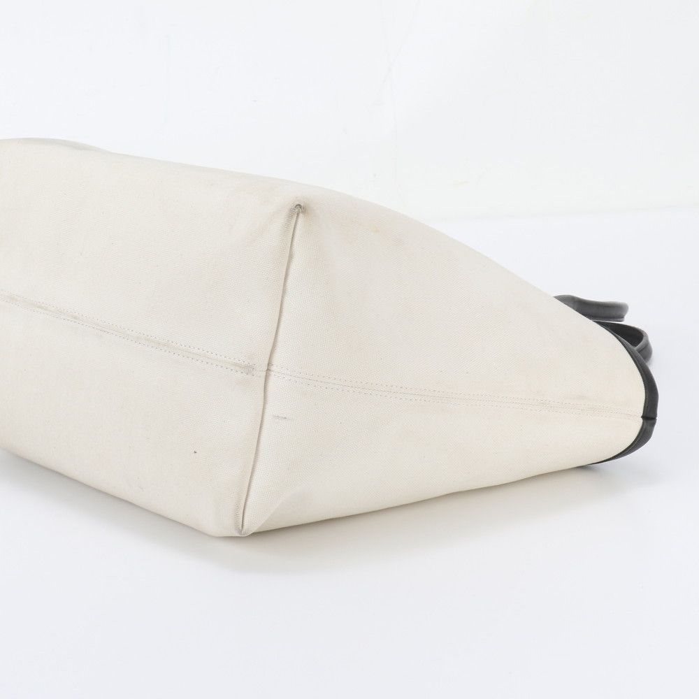 Balenciaga Jumbo Small Leather Tote Bag Shoulder — view 4