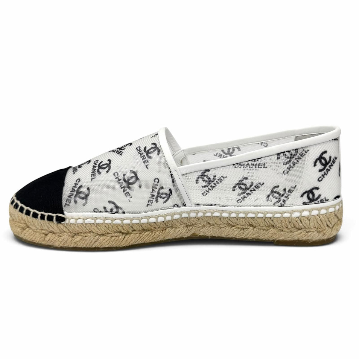 Chanel CC Logo Leather Use Mesh Espadrilles Slip-on White Black — view 5