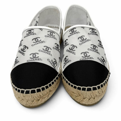 Chanel CC Logo Leather Use Mesh Espadrilles Slip-on White Black — view 3