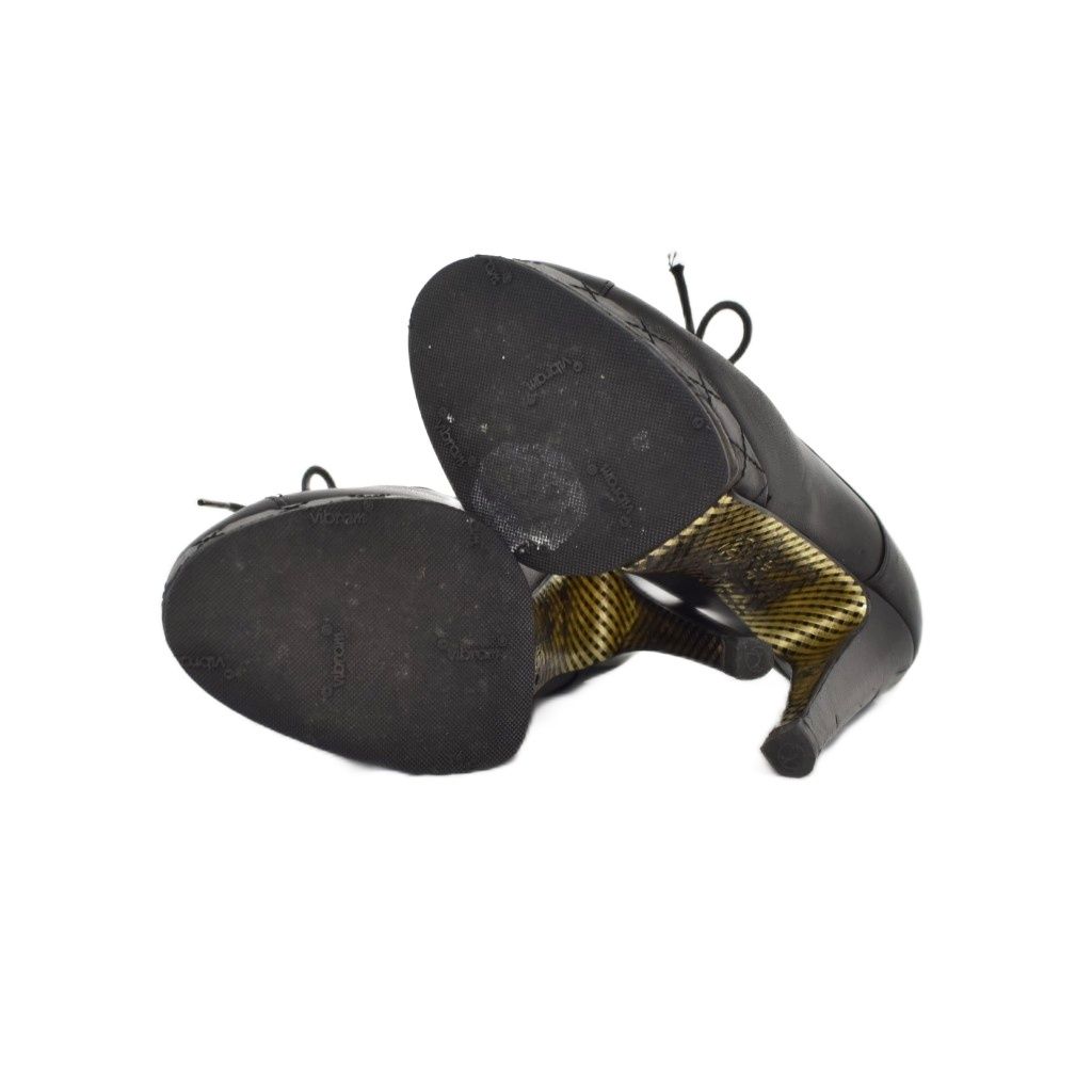 Chanel Short Boots Booties High Heels CC Logo Leather Black — view 5