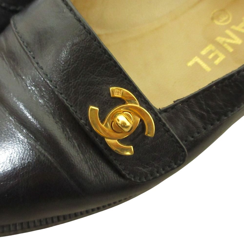 Chanel Vintage Turnlock CC Logo Leather Loafers Flat Pumps Black — view 7