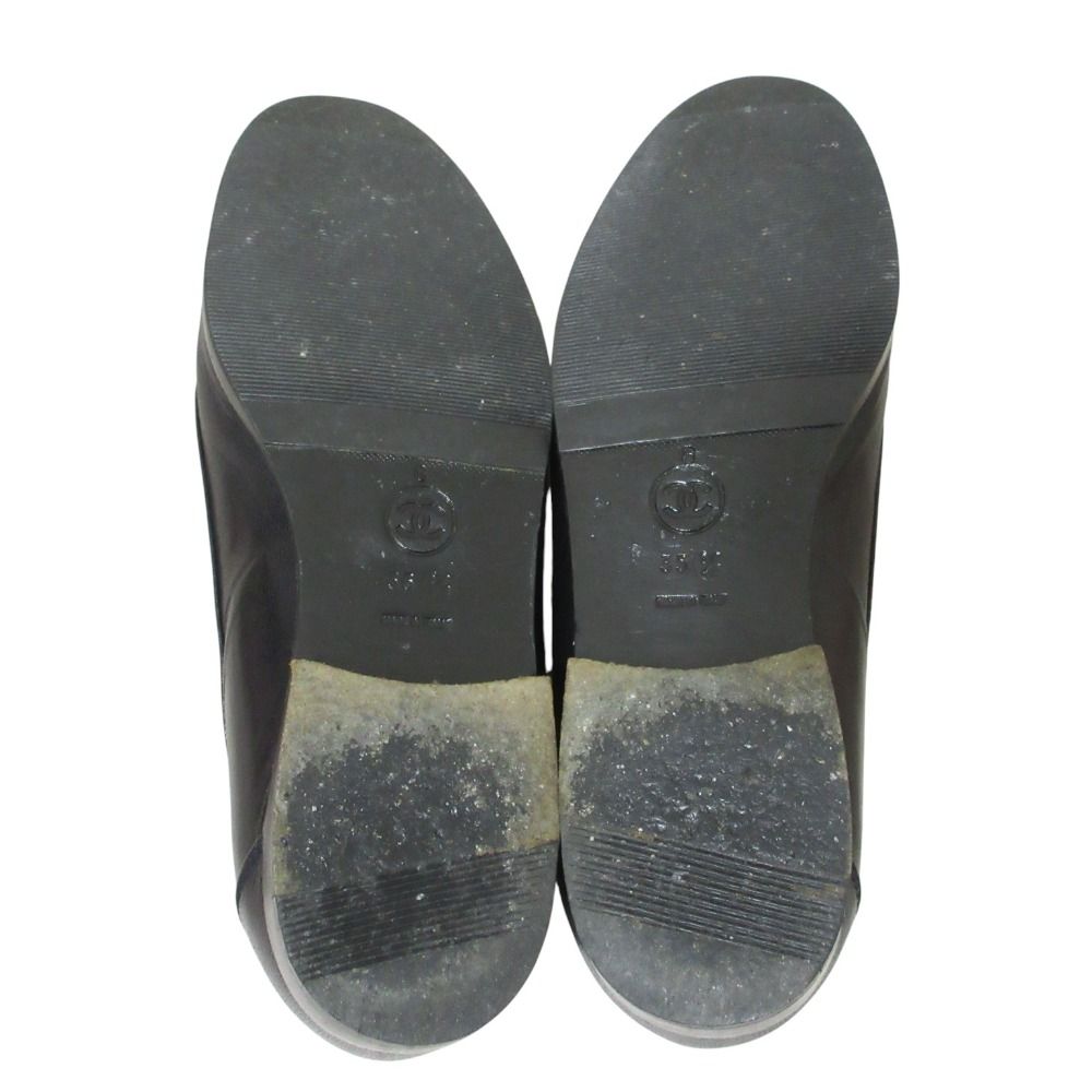 Chanel Vintage Turnlock CC Logo Leather Loafers Flat Pumps Black — view 8